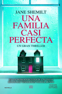 UNA FAMILIA CASI PERFECTA (R)