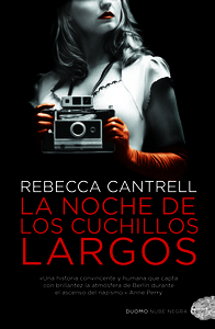 NOCHE CUCHILLOS LARGOS